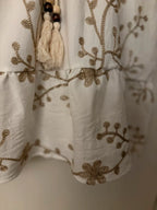 Bianca Kort Klänning beige – Lula Natura