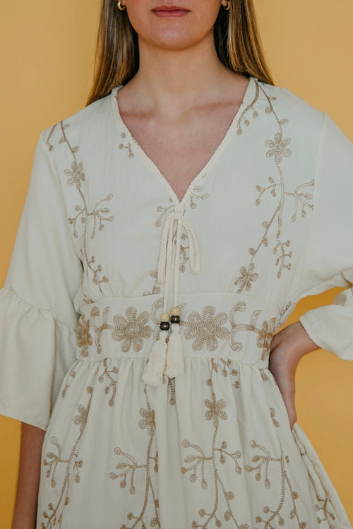 Bianca Kort Klänning beige – Lula Natura
