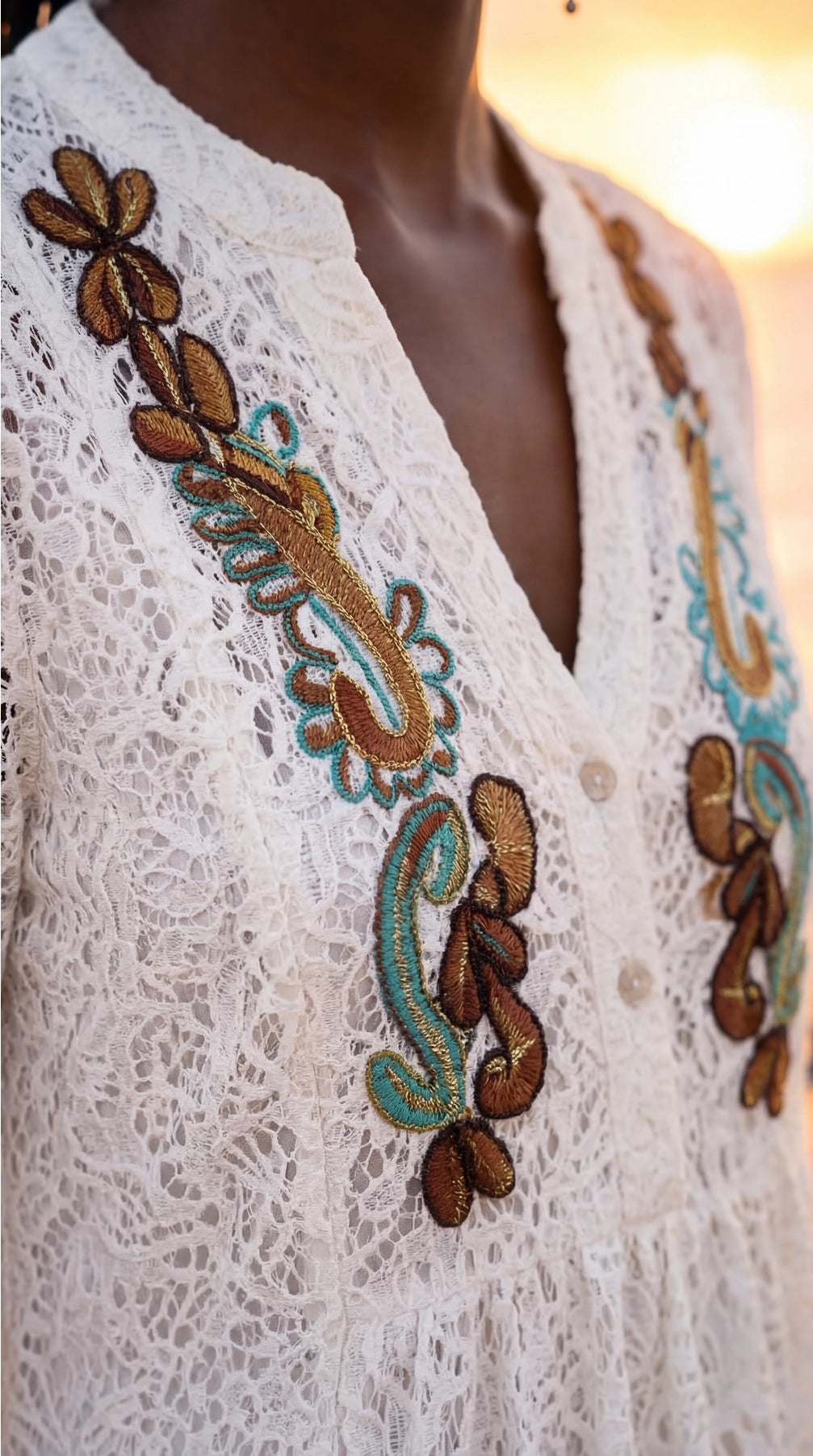 Lorena Kort Spetsklänning beige – Lula Natura